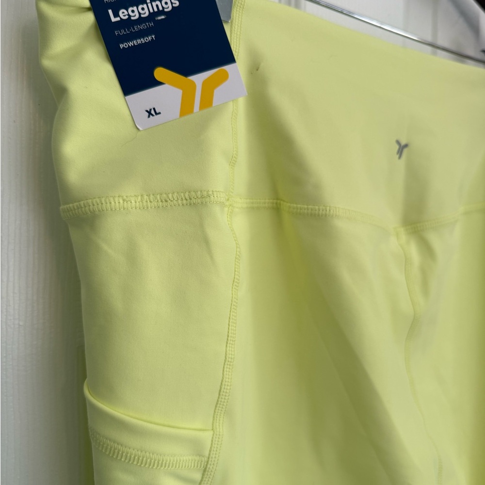 Free Shipping! NWT PowerSoft Pocketed Leggings - Ladies XL from Old Navy